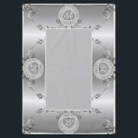 Toalha De Mesa Tablecloth de Aniversário do Casamento 25 Silver<br><div class="desc">Procurando a toalha de aniversário de 25? Então talvez uma bela cinza,  uma repetição de ornamentado e um gráfico de gemstone sejam a única coisa a dar a ambos!</div>