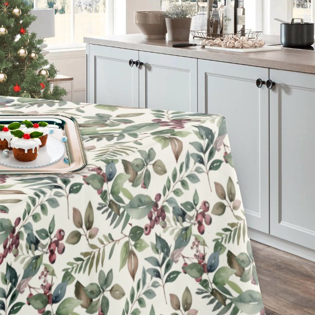 Toalha De Mesa Vegetação de Inverno e Bagas Natal Rústico (An elegant festive tablecloth, with winter botanical pattern of green leaves and red berries)