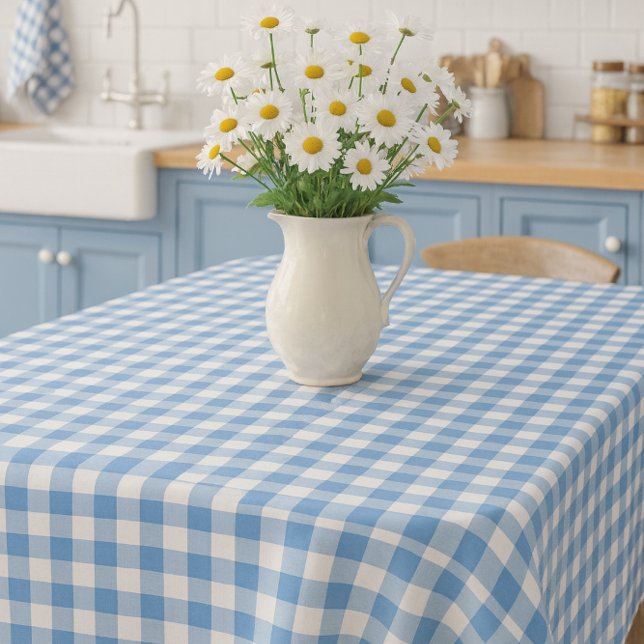 Toalha De Mesa Xadrez azul e branco estilo fazenda  (French country table with white daisy flowers and gingham a timeless look for home or garden.)
