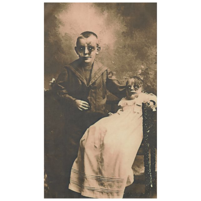 Toalha De Mesa Zombie Siblings (Frente)