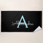 Toalha De Praia Aqua Teal Blue Script Girly Monographic Name<br><div class="desc">Black and Aqua Teal Blue Monograma Name Beach Towel. Isto faz o doce e perfeito aniversário de 16 anos,  casamento,  chá de panela,  aniversário,  chá de fraldas ou festa de solteira presente para alguém que ama luxo de luxo e estilos quíticos.</div>