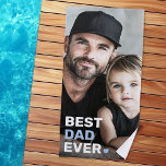 Toalha De Praia Best dad ever photo heart fathers day<br><div class="desc">Beach towel featuring your custom photo and the text "Best dad ever" as a white and light blue overlay in the bottom left corner.</div>