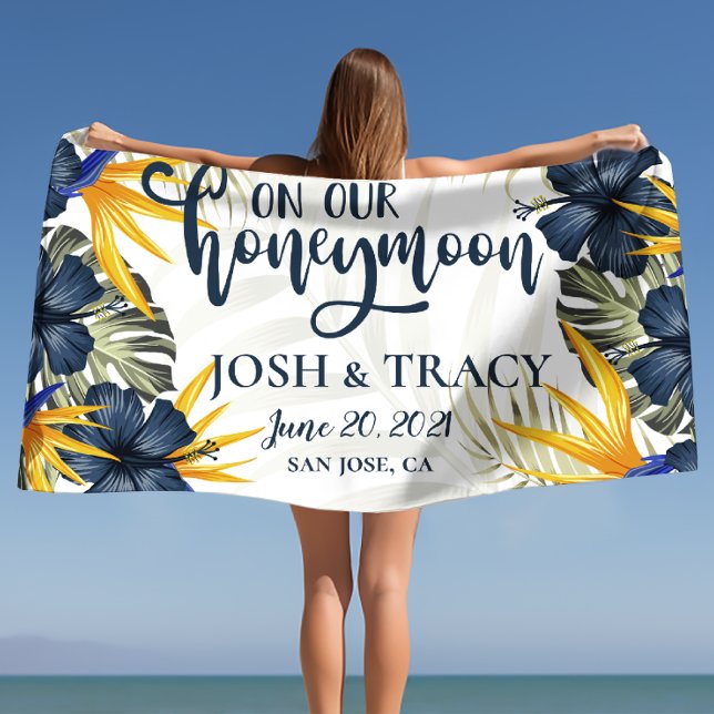 Toalha De Praia Casamento Tropical Chic Personalizado Lua de Mel (Chic Tropical Personalized Wedding Honeymoon Beach Towel)