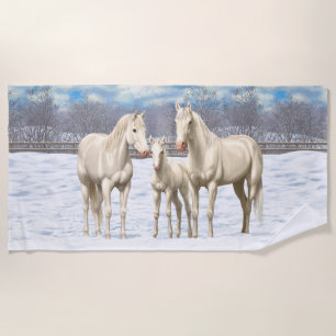 Toalha De Praia Cavalos Do Quarto Branco Na Pastagem De Inverno