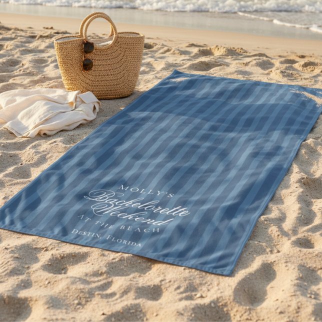 Toalha De Praia Coastal Blue Stripe Bachelorette (Coastal Blue Stripe Bachelorette Beach Towel)