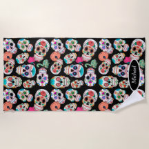 Crânios do açúcar de Boho no preto