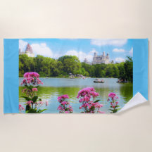 DOMINGO NO CENTRAL PARK Beach Towel