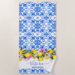 Toalha De Praia Donativos de Bridesmaid presentes de noiva azul-li<br><div class="desc">Donativos de ponte presentes de noiva azulejos de limão azul nome personalizado toalha de praia personalizada. Um belo presente de luxo personalizado para uma pessoa especial.</div>