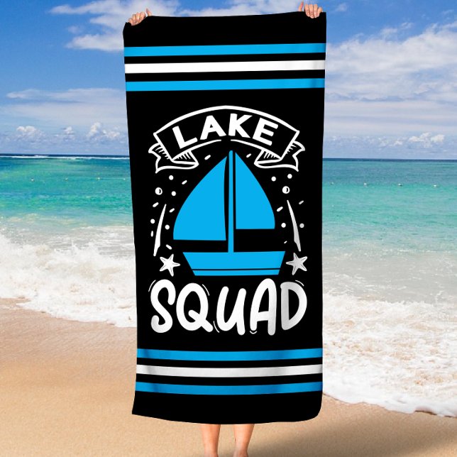 Toalha De Praia Esquadrão do Lago de Barcos de Verão com Limite de (Summer Boat Lake Squad with Stripe Border Beach Towel)