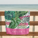 Toalha De Praia Faixa Botânica Tropical Personalizada<br><div class="desc">Adicione talento tropical à sua praia ou dias de piscina com esta legal toalha de praia botânica impressa em tons de praia de verde, pré-colorido e branco. Design apresenta um padrão de folhas verdes de bananas, monstera e frondes de palma recobertas em faixas vibrantes, rosa e brancas. Personalize com um...</div>