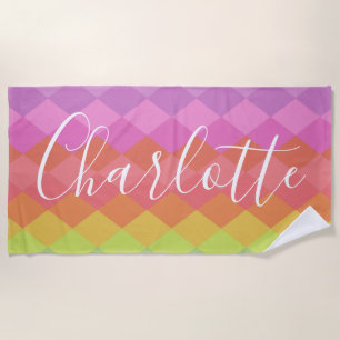 Toalha De Praia Formas Geométricas Coloridas em Rosa Personalizad