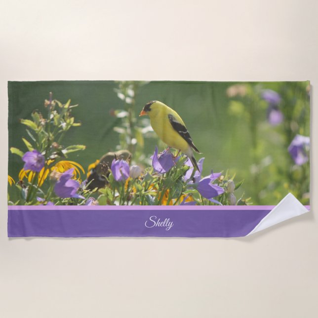 Toalha De Praia Goldfinch em uma Flor Harebell (Frente)