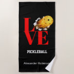 Toalha De Praia Love Pickleball Personated Sports<br><div class="desc">Tendy Modern Love Pickleball Toalha de praia. A toalha desportiva perfeita para o Verão. Adicione seu nome à frente. Mostre o seu amor pelo jogo com uma toalha de praia personalizada. Comprar-o para si mesmo de dar como presente para o seu fã, jogador ou treinador de piquenique favorito. Também vem...</div>