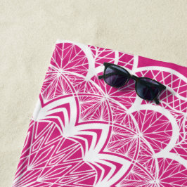 Toalha De Praia Mandala Branco em Fundo Rosa