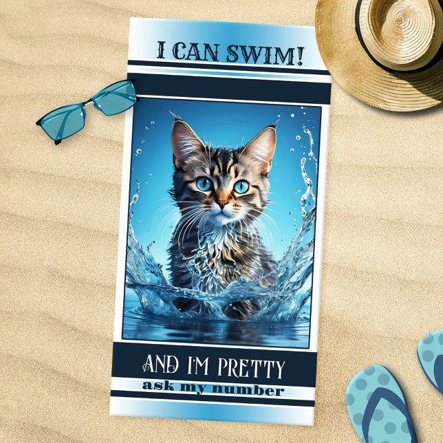 Toalha De Praia Marinho De Nadação Engraçado (Funny cat beach or pool towel featuring a cute kitty swimming in water. With navy blue white stripes)