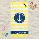 Toalha De Praia Marinho de Nome Personalizado Náutico Amarelo Stri<br><div class="desc">Design de toalha de praia personalizada apresenta um design náutico com âncora de barcos redondos e texto personalizado em caracteres simples e modernos de serifa que podem ser personalizados com um nome próprio. O design do círculo azul marinho e a estrutura de texto contrasta um fundo amarelo e branco com...</div>