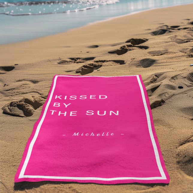 Toalha De Praia Minimalist Personalized Kissed by the Sun (Criador carregado)