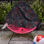 Toalha De Praia Moody Burgundy rosa<br><div class="desc">Este design foi criado através da arte digital. Pode ser personalizado clicando no botão personalizar e alterando a cor, adicionando um nome, iniciais ou as suas palavras favoritas. Entre em contato comigo em colorflowcreations@gmail.com se você quiser usar este design em outro produto. Veja mais das minhas criações ou siga-me em...</div>