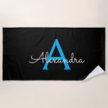 Toalha De Praia Nome do Monograma Girly de Script Preto Azul<br><div class="desc">Nome do Monograma Negro e Azul Toalha de Praia. Isto faz o doce e perfeito aniversário de 16 anos,  casamento,  chá de panela,  aniversário,  chá de fraldas ou festa de solteira presente para alguém que ama luxo de luxo e estilos quíticos.</div>