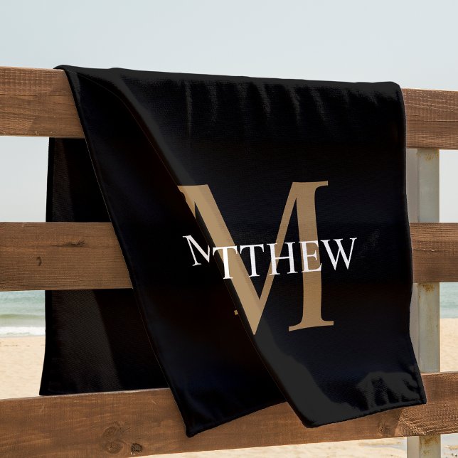 Toalha De Praia Nome Personalizado Monograma Preto (This beach towel is all about you. Customize it with your name and monogram.)