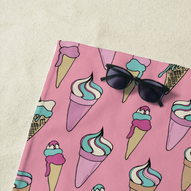Toalha De Praia Padrão de Cone de Sorvete Rosa (In Situ)