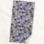 Toalha De Praia Padrão de múltiplos gatos-Kitty<br><div class="desc">Muitas caras bonitas de gatinho em um fundo azul. Puro para pessoas de gatos loucos em todo lugar.</div>