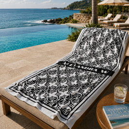 Toalha De Praia Padrão Geométrico Preto e Branco Resort Personaliz