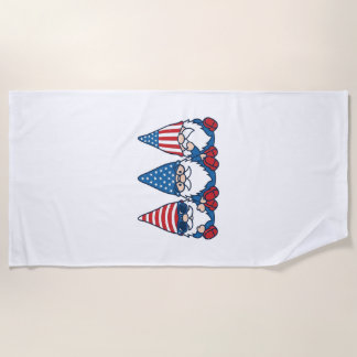 Toalha De Praia Patriotic Gnome Trio Vintage Vector Shirt Design_1