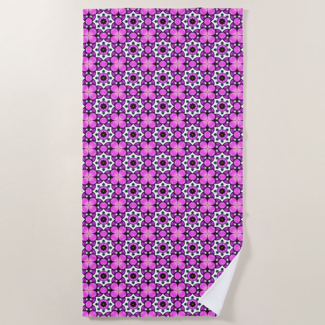 Toalha De Praia Purple and black geometric mandala pattern (Frente)