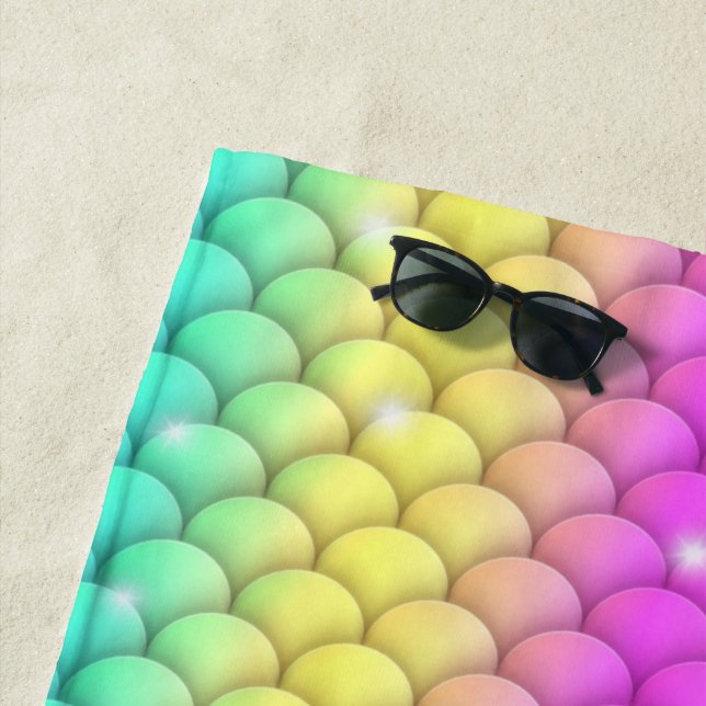 Toalha De Praia Rapariga Bonita Que Gota Arco-Íris Scales De Serei (In Situ)