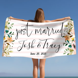 Toalha De Praia Rosa Corada Personalizada Floral Casados Recém-Cas