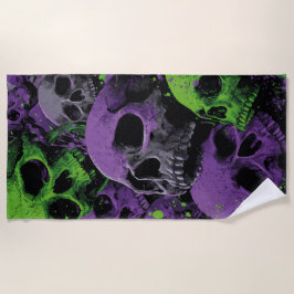Toalha De Praia Skull Art – Purple and Green Grunge Design