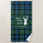 Toalha De Praia Tartan Christmas Clan Campbell Xadrez Personalizad<br><div class="desc">Uma bela toalha de praia em casa,  que você pode personalizar facilmente clicando no botão "Personalizar",  apresentando a silhueta de veados e o clã Campbell tartan em verde e azul. Torna um presente para o excelente</div>