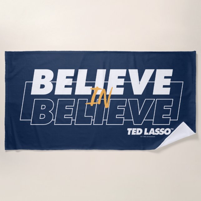 Toalha De Praia Ted Lasso | Acredite em (Frente)