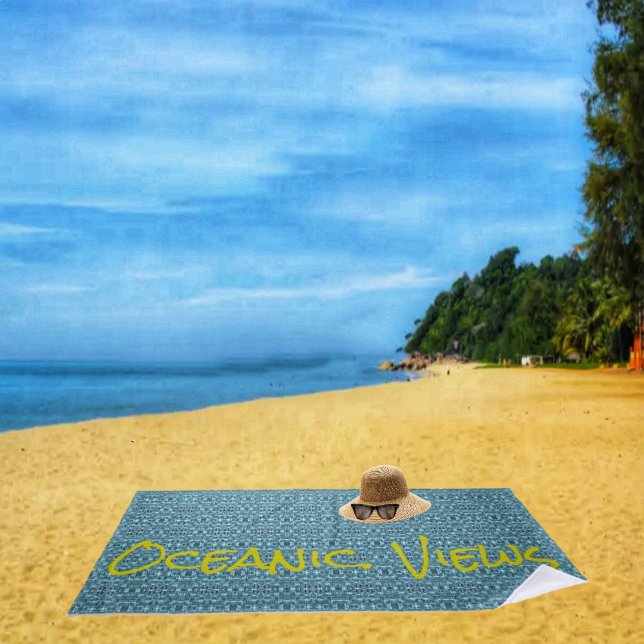 Toalha De Praia Vistas Oceânicas (This beach towel, helps to remind you of the awesome waves, of the ocean!)