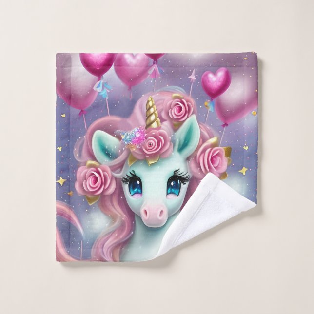Toalha De Rosto Fantasy White Baby Unicorn com Corações Rosa (Pano de lavar)