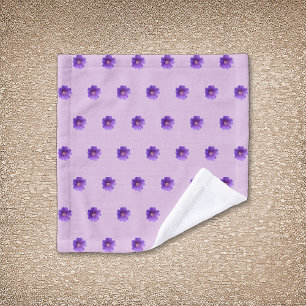 Toalha De Rosto Púrpura Geranium Flower Padrão sem costura em