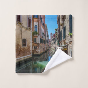 Toalha De Rosto Rua estreita com canal em Veneza