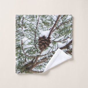 Toalha De Rosto Snowy Pine Cone II Fotografia de inverno