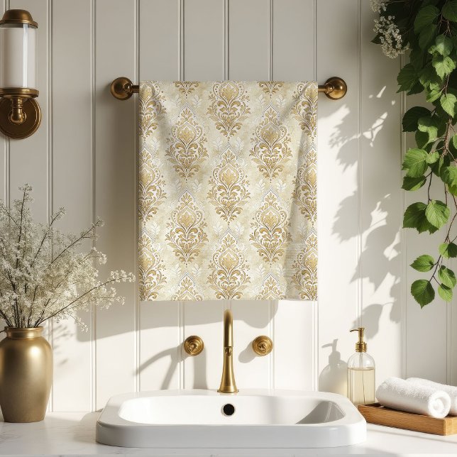 Toalhas Românticas de Creme Estilo Damasco Vitoria (Romantic Cream Towels Victorian Damask Touch)