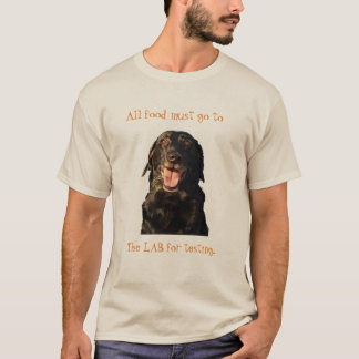 Toda a comida deve ir à camiseta do laboratório