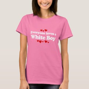 Todos ama um t-shirt branco do menino