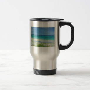 Tome uma caneca de viagem do oceano da respiraçã