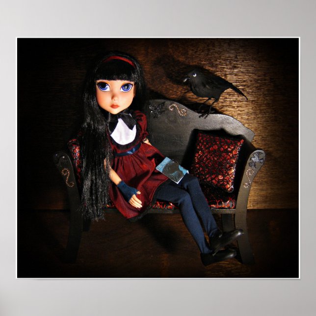 Tonner Maudlynne Macabre Doll & Pet Raven Poster (Frente)