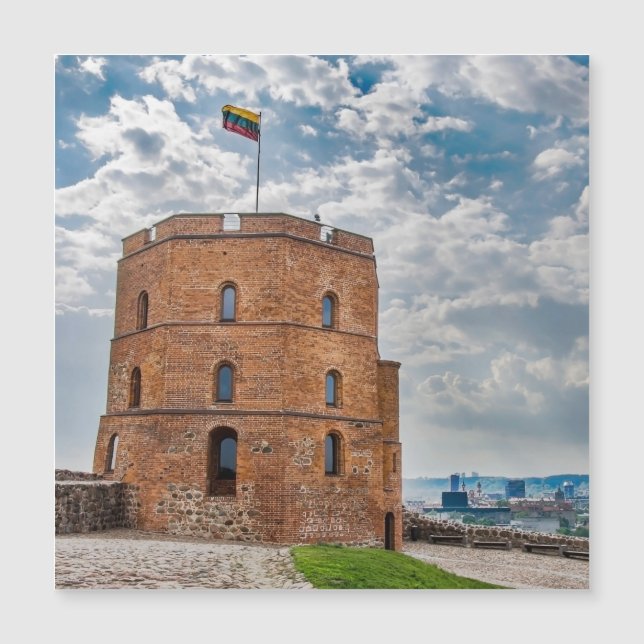 Torre Gediminas em Vilnius, Lituânia (Frente)