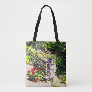Tote Bag Clematis na parede