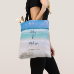 Tote Bag de Casamento de Praia<br><div class="desc">É um item perfeito para aquele Casal ser! Para combinar itens digitais,  visite nosso Compro Etsy: https://www.etsy.com/shop/BDPDesignsWeddings?ref=seller-platform-mcnav&search_query=BW001</div>
