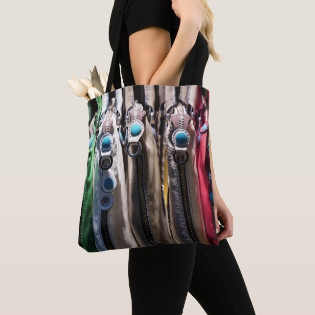 Tote Bolsa (Close Up)
