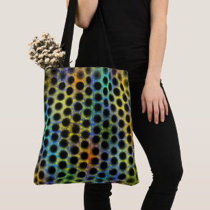 Tote Bolsa em cores com bolinhas pretas e riscos.