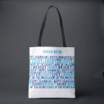 Tote FELIZ HANUKKAH Feriado Personalizado Deseja Bolsa<br><div class="desc">Nosso FELIZ Feriado HANUKKAH Deseja que o Bolsa diga tudo (realmente)! Este saco prático é uma maneira fantástica de compartilhar seus votos de um Feliz Chanukah. Um presente de excelente que com certeza faz as pessoas sorrir. Inclui a luz do amor. Eu tenho um pequeno sonho, Brilho Brilhante, e Luz...</div>